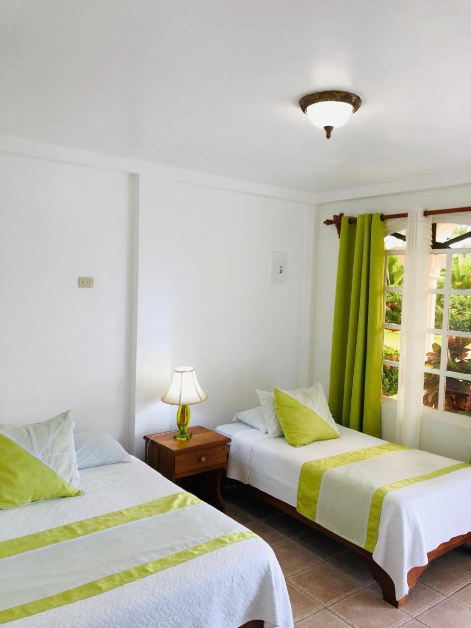 Hotel Andrea Neily المظهر الخارجي الصورة